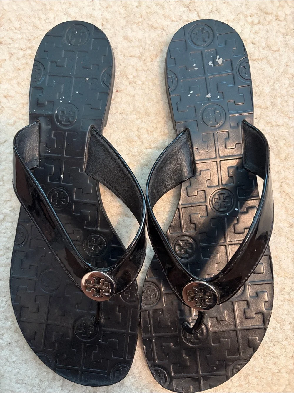 Tory Burch Black Patent Logo Thong Sandals size 9